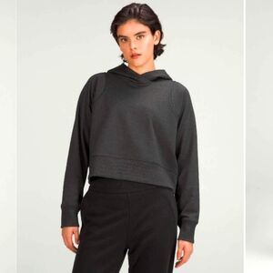 Lululemon Loungeful Cropped Hoodie Spark Size 4
